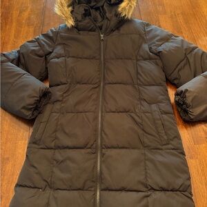 GAP Kids Black puffer hooded coat